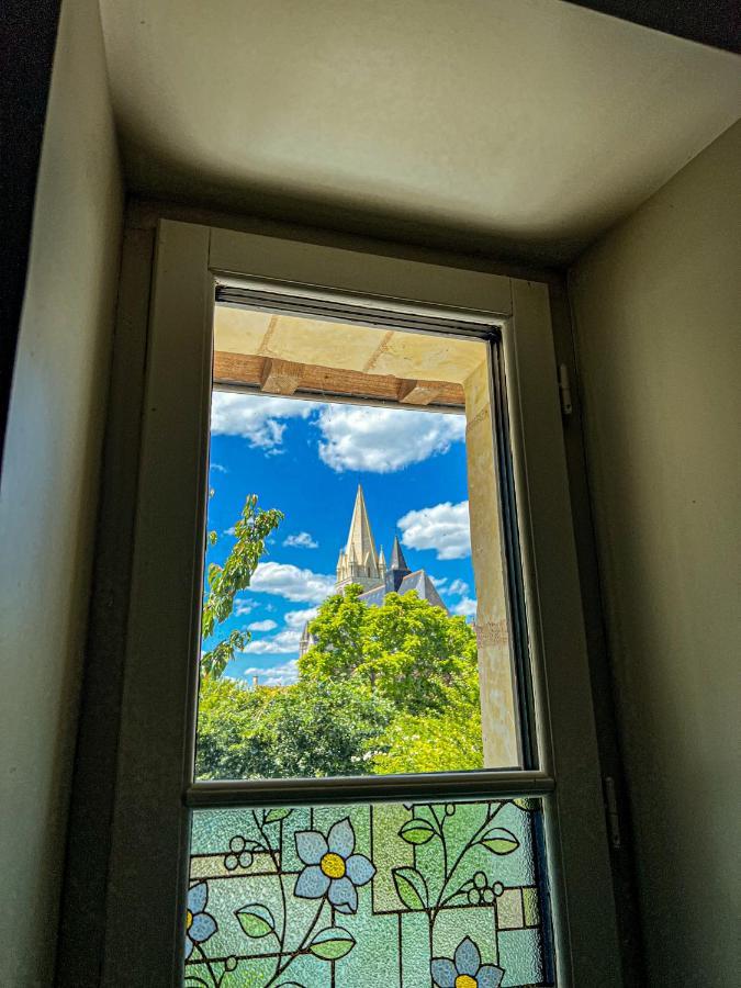 Le Grand Presbytere De Beaulieu Bagian luar foto